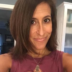 Meet your Posher, Stefanie